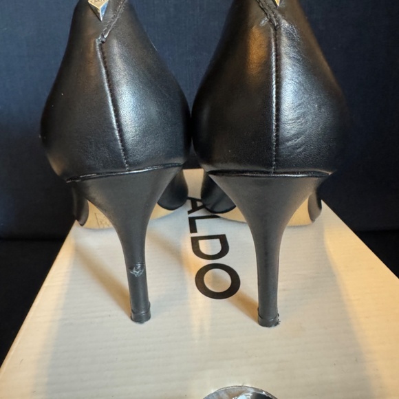 ALDO Coronitiflex Black Leather Stiletto Pumps sz 6, 3.25" - Picture 5 of 8